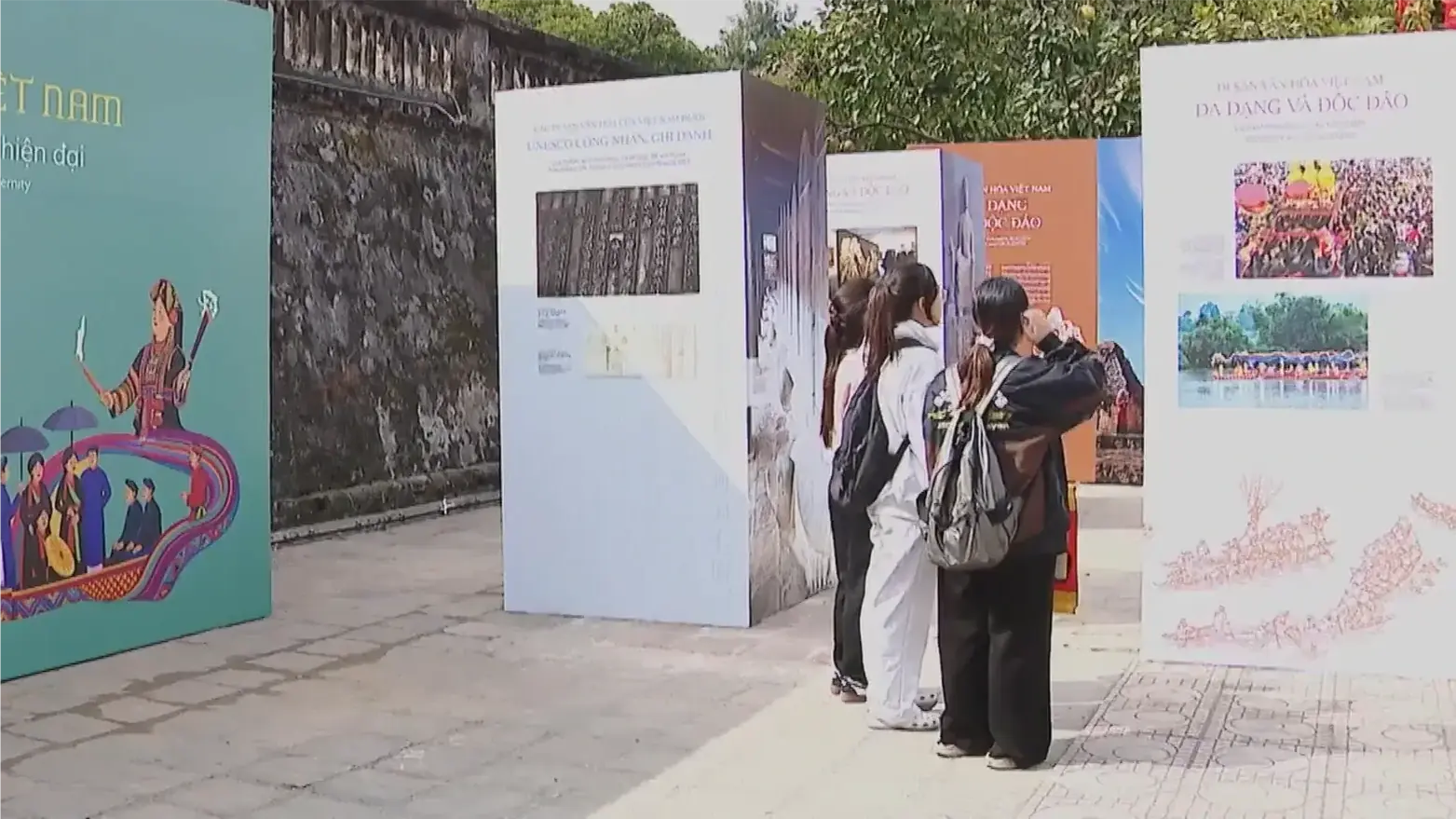 Tôn vinh di sản văn hóa Việt từ truyền thống đến hiện đại